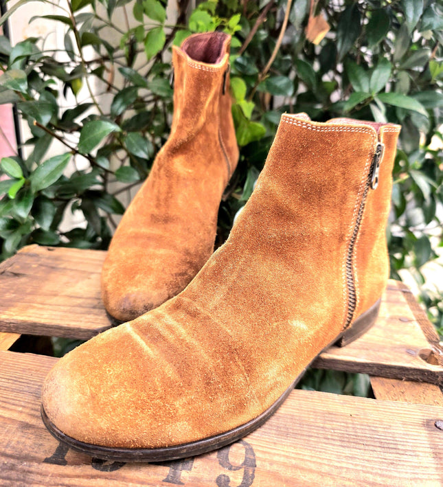 Vintage 80's / 90's Mc - Mc Suede Ankle Boots - Yatva