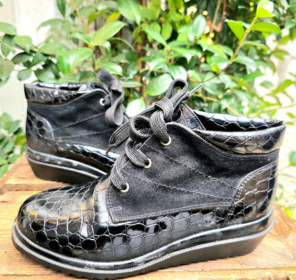 Vintage 80's / 90's Moc Cro Ankle Boots - Yatva