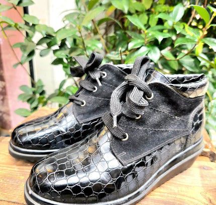 Vintage 80's / 90's Moc Cro Ankle Boots - Yatva