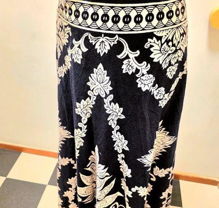Vintage 80's / 90's Wrap Maxi Skirt - Yatva