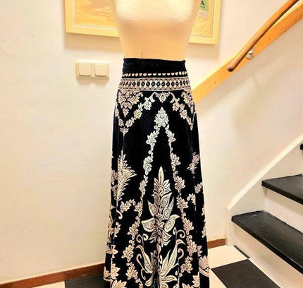 Vintage 80's / 90's Wrap Maxi Skirt - Yatva