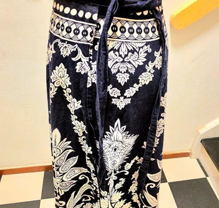 Vintage 80's / 90's Wrap Maxi Skirt - Yatva