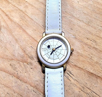 Vintage 80s Alco Quartz Watch - Yatva