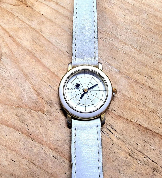 Vintage 80s Alco Quartz Watch - Yatva
