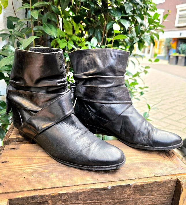 Vintage 80's Ankle Boots - Yatva