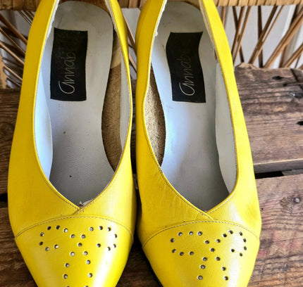 Vintage 80s Annabelle Neon Heel Yellow - Yatva