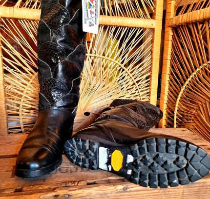 Vintage 80s Arola Leather Patchwork Boots - Yatva