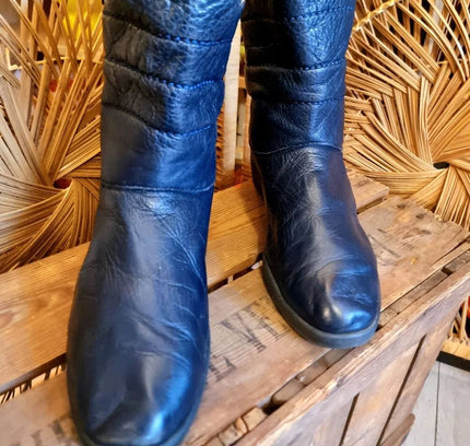 Vintage 80's Bata Ankle Boots - Yatva