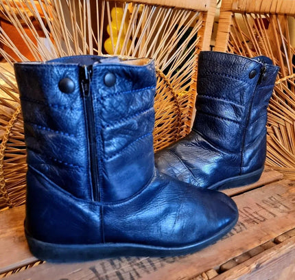 Vintage 80's Bata Ankle Boots - Yatva