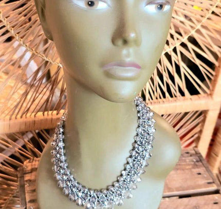 Vintage 80's Beaded Necklace - Yatva