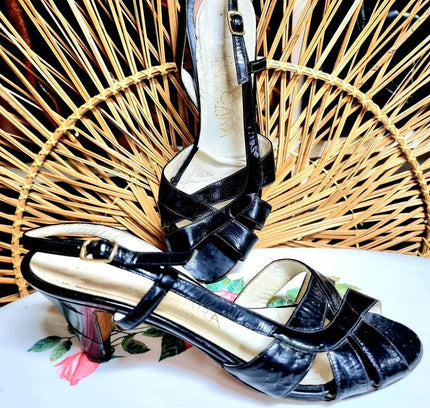 Vintage 80s Bella Cara Slingback Shoes - Yatva