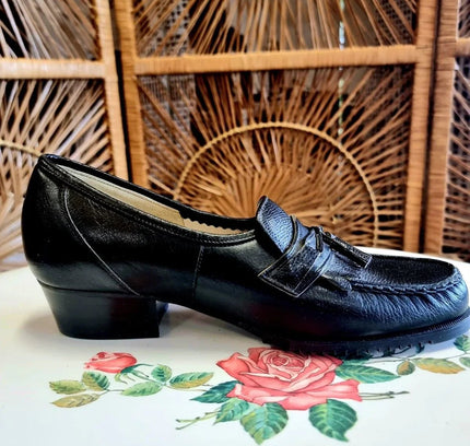 Vintage 80s Brogue Shoes - Yatva