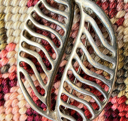 Vintage 80's Brooch - Yatva