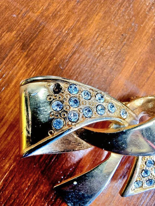Vintage 80's Brooch - Yatva