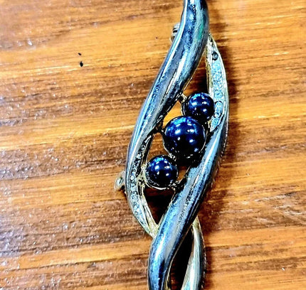 Vintage 80's Brooch - Yatva
