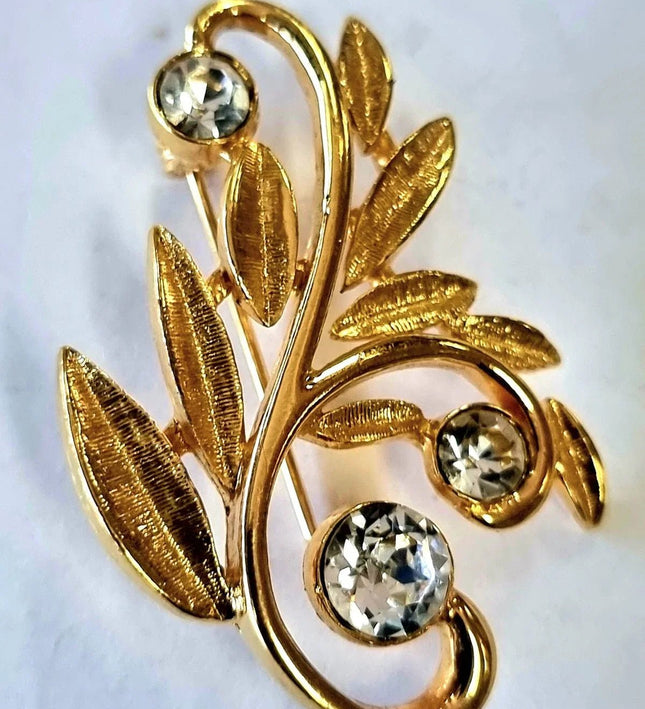Vintage 80s Brooch - Yatva
