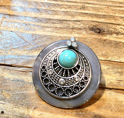 Vintage 80s Brooch - Yatva