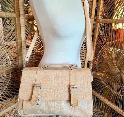 Vintage 80's Bugatti Shoulder Bag - Yatva