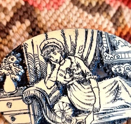 Vintage 80's Carved Art Deco Brooch - Yatva