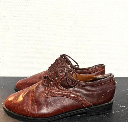 Vintage 80's Cesare Lace up Shoes - Yatva