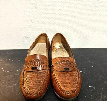Vintage 80's Chestnut Woven Loafers Shoes - Yatva