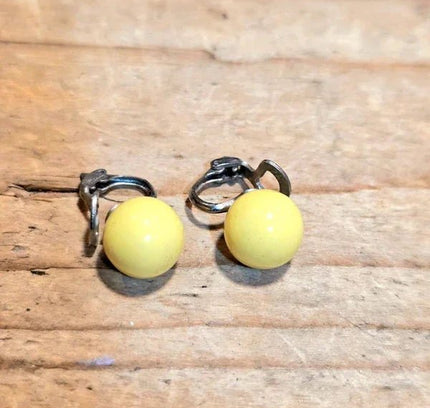 Vintage 80's Clip - On Earrings - Yatva