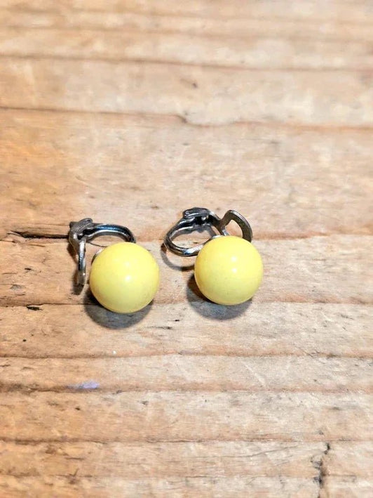 Vintage 80's Clip - On Earrings - Yatva