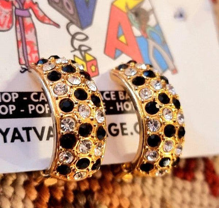 Vintage 80's Clip - On Earrings - Yatva