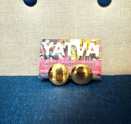 Vintage 80s Clip on Earrings - Yatva