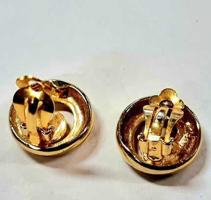 Vintage 80s Clip on Earrings - Yatva