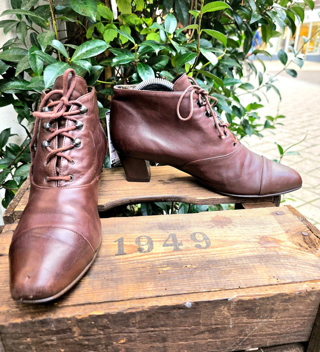 Vintage 80's Company by Revival Ankle Boots - Yatva