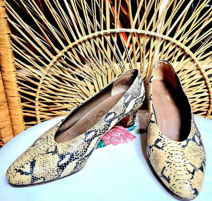 Vintage 80's Court Shoes - Yatva