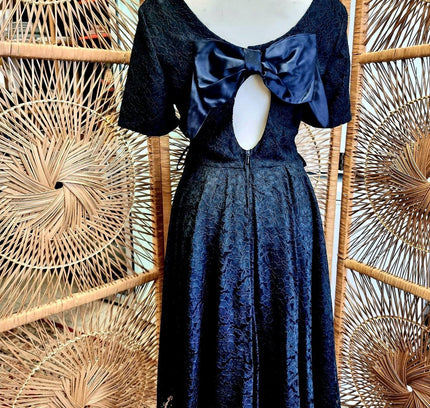 Vintage 80's Crèation Chou Chou Lace Dress - Yatva