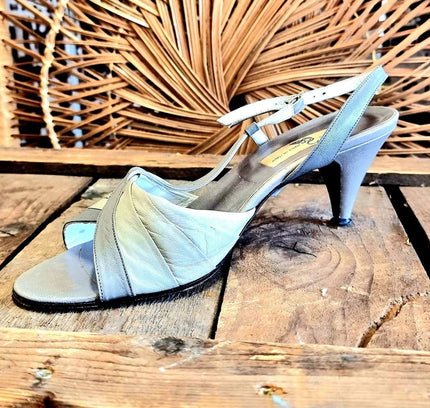 Vintage 80s Creazioni Slingback Shoes - Yatva