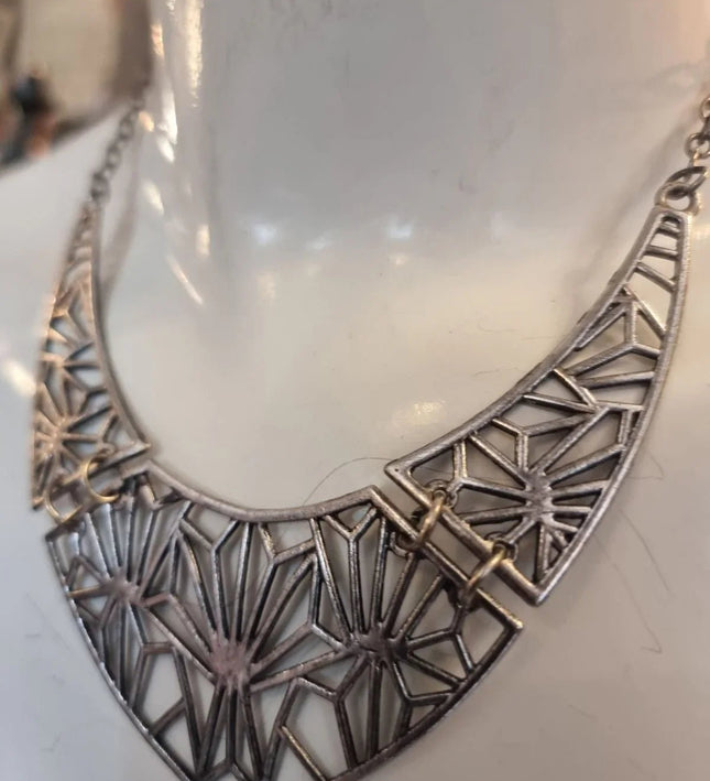 Vintage 80´s Cut - Out Necklace - Yatva