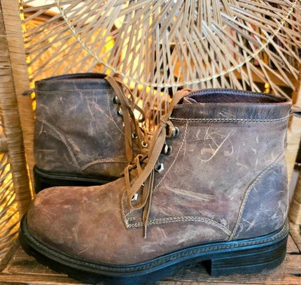 Vintage 80's Distressed Leather Hiking Boots - Yatva