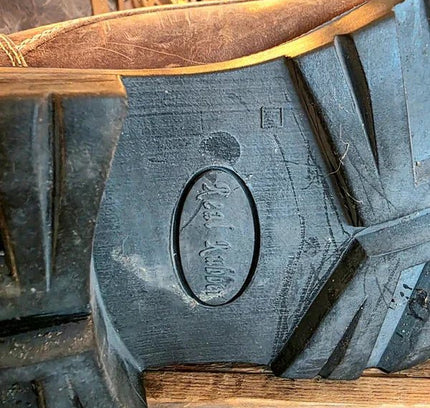 Vintage 80's Distressed Leather Hiking Boots - Yatva