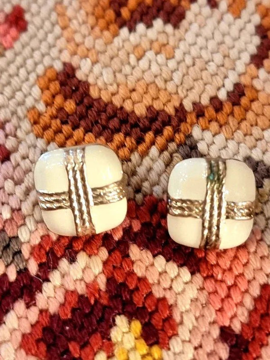 Vintage 80's Earrings - Yatva
