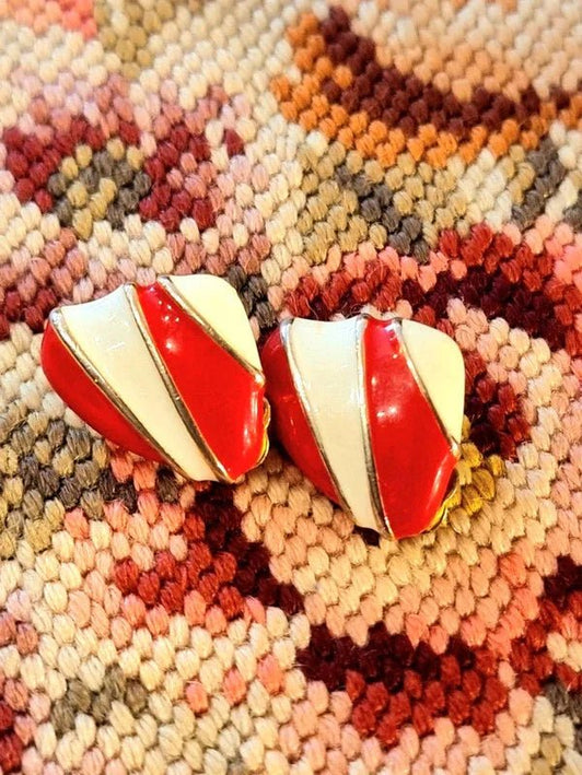 Vintage 80's Enameled Clip - On Earrings - Yatva