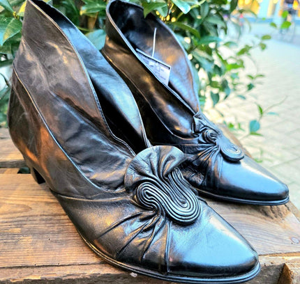 Vintage 80's Everybody by B.Z. Moda Ankle Boots - Yatva