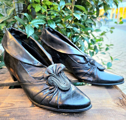 Vintage 80's Everybody by B.Z. Moda Ankle Boots - Yatva