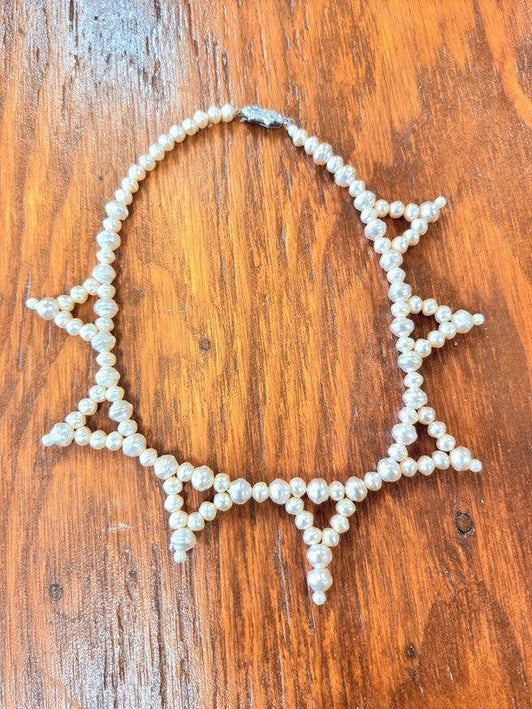Vintage 80's Faux Pearl Chocker - Yatva