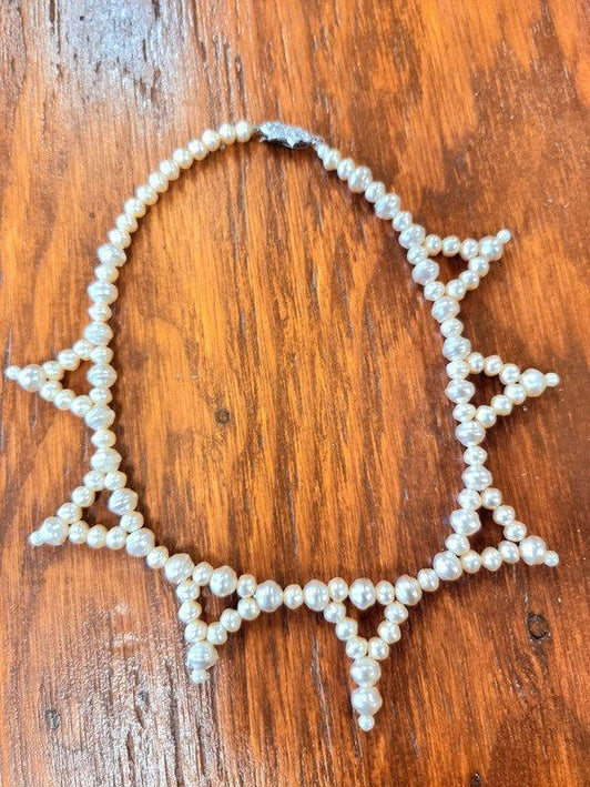 Vintage 80's Faux Pearl Chocker - Yatva