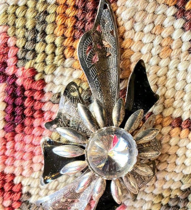 Vintage 80's Floral Brooch - Yatva