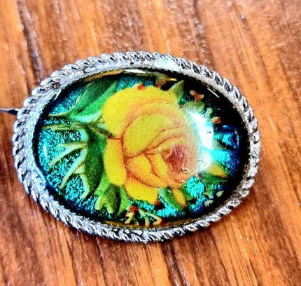 Vintage 80s Floral Brooch - Yatva