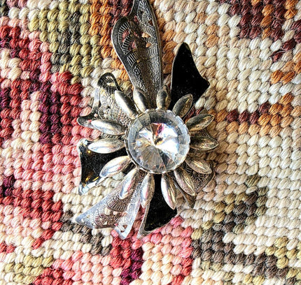 Vintage 80's Floral Brooch - Yatva