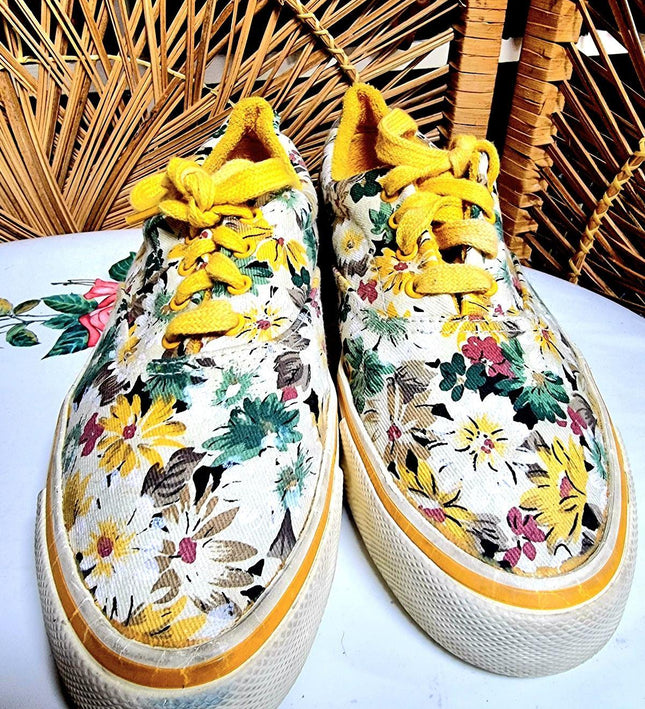 Vintage 80s Floral Miles Lace up Trainers - Yatva