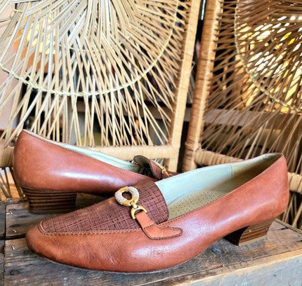 Vintage 80s Gallorini Leather Loafers - Yatva