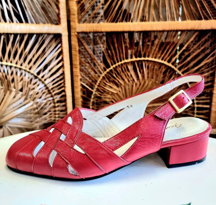 Vintage 80s Gennia Slingback Shoes - Yatva