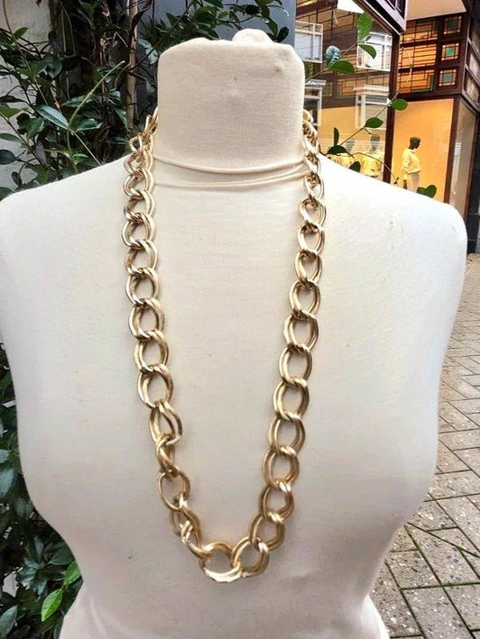 Vintage 80's Goldtone Chunky Necklace - Yatva